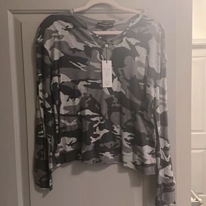 Generation Love camouflage v-neck with cross-cross long sleeve tee